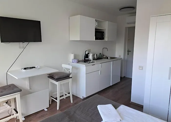 Levander Apartment Balatonföldvár